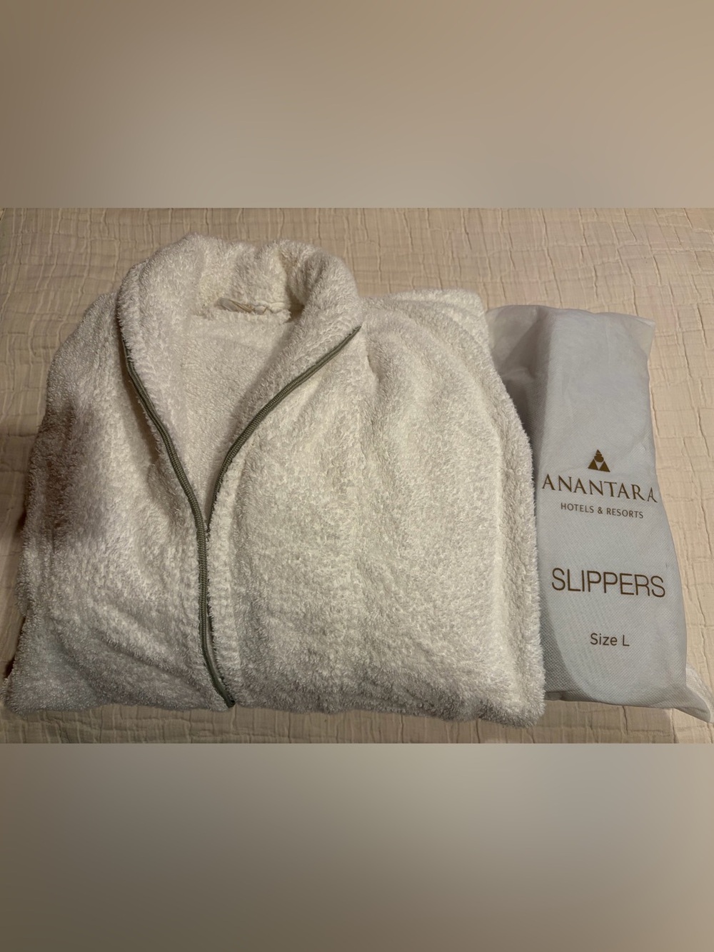 White Luxurious Bathrobe with Contrast Trim and Matching Slippers